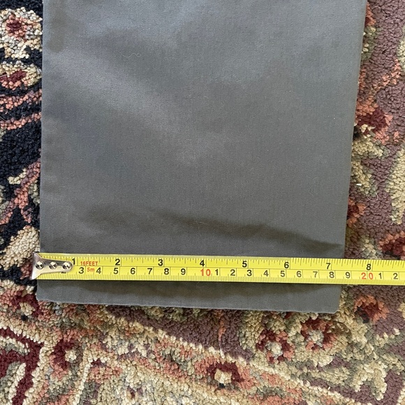 Charles Tyrwhitt Chinos - very clean- slim fit - Picture 8 of 9